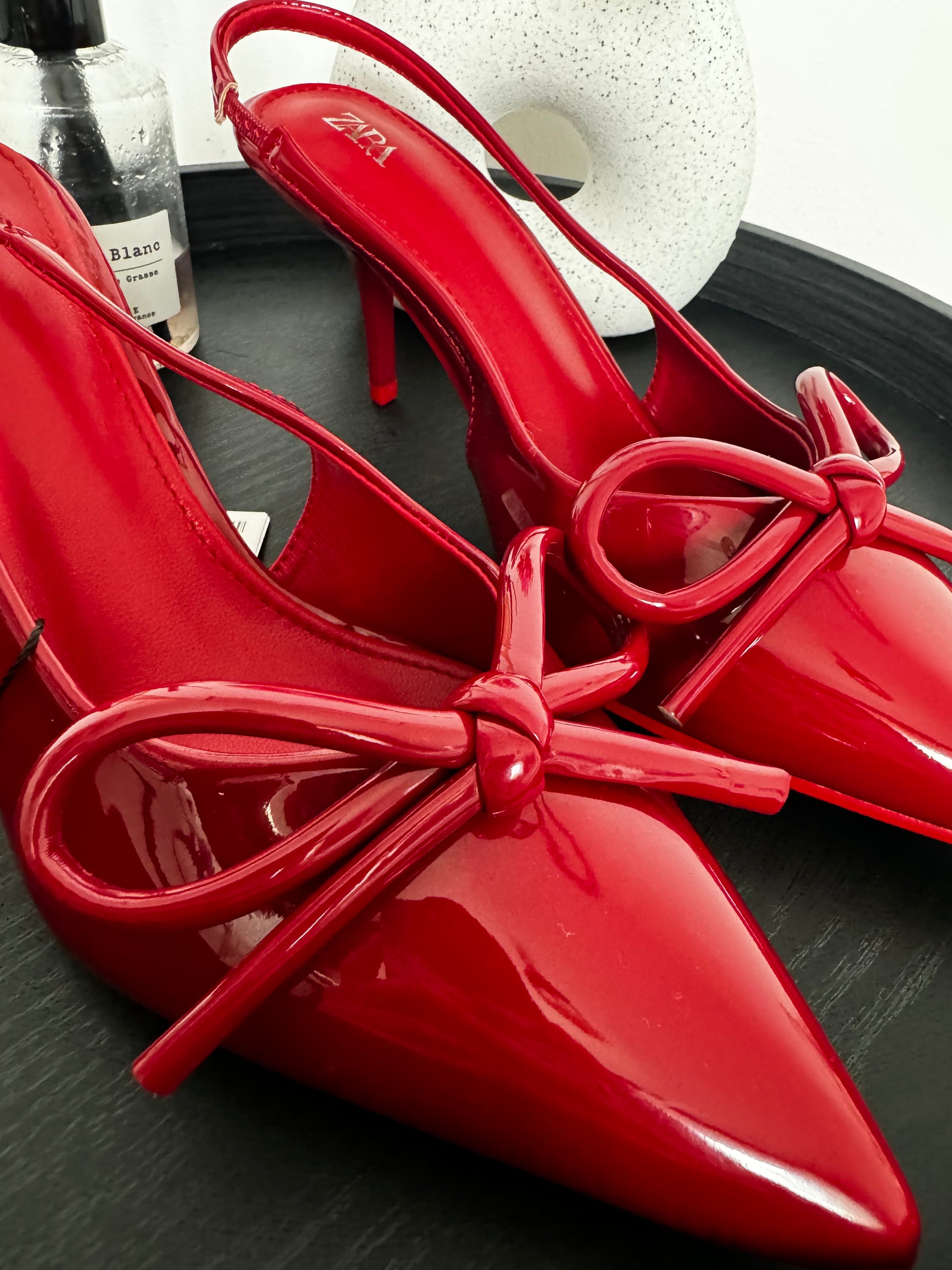 Talons rouge zara