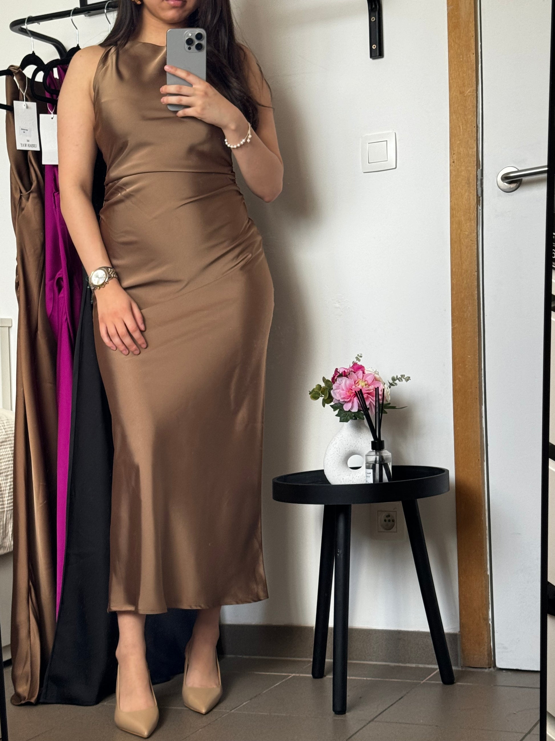 Robe satin marron